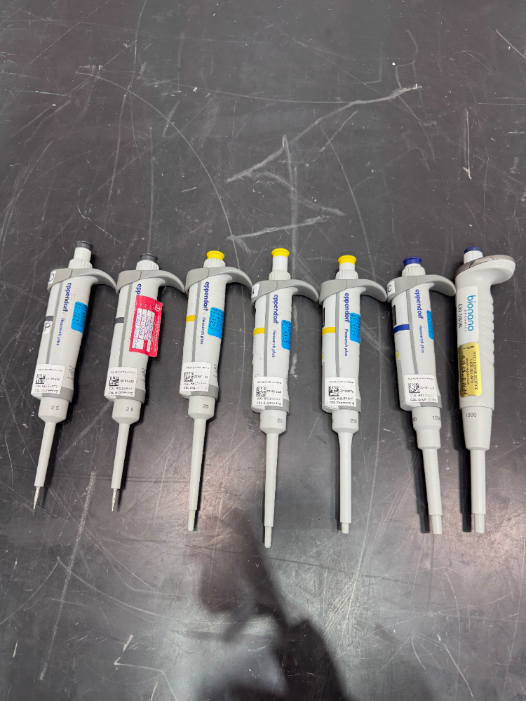 Image of Eppendorf Research Plus Single Channel Pipettes - Quantity 7
